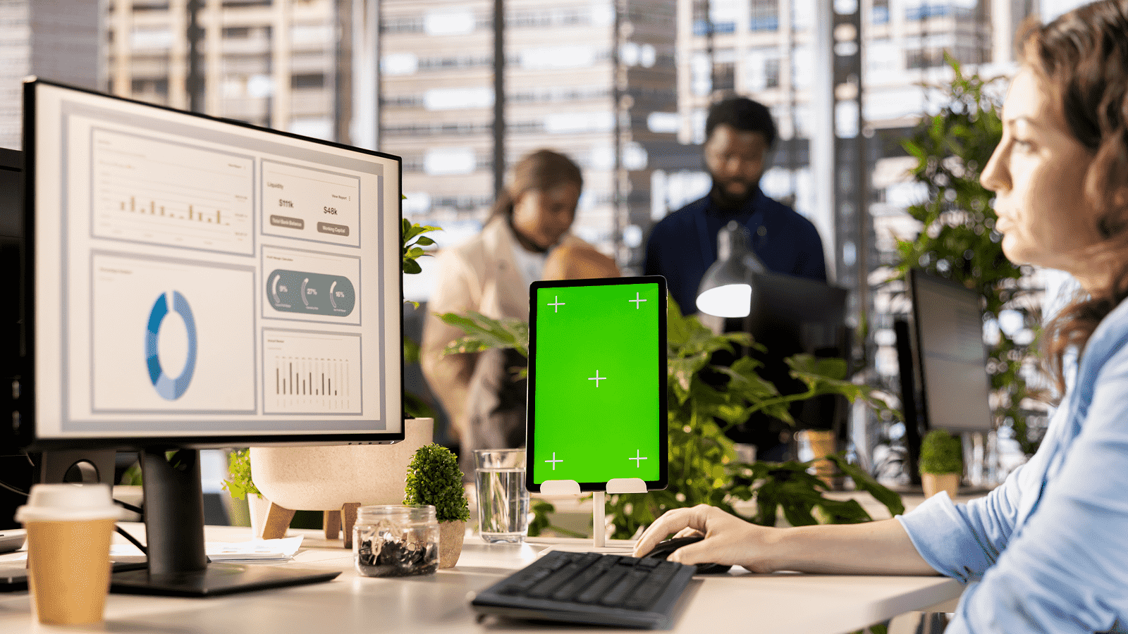 Работа с обзорным щитком управляющего раздела системы управления содержимым за вычислительной машиной